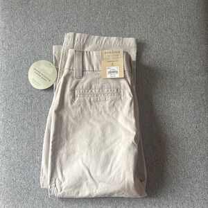 Sonoma Cream Chinos & Khakis Pants. Size 8 NWT. Non-Smoking